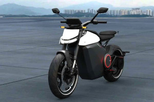  79,999 ரூபாயில் Roadster எலக்ட்ரிக் பைக்கை அறிமுகம் செய்த Ola Electric