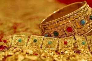  இலங்கையில் ஒரே நாளில் 15,000 ரூபாவால் அதிகரித்த தங்கம் விலை!