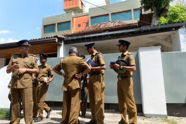  இலங்கையில் மனைவி தாக்கியதில் கணவன் உயிரிழப்பு