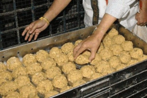 திருப்பதி லட்டு தயாரிப்பை பரிசோதிக்க ரூ.3,350 கோடியில் பிரான்ஸ் இயந்திரம் இறக்குமதி