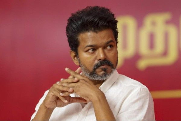 சோனியா, ராகுல் சந்திப்பு இல்லை; அதிகாரிகளுடன் ஆலோசனை முடித்து சென்னை புறப்பட்டார் விஜய்