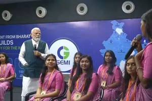 பெண் சக்தியைக் கண்டு பெருமிதம் கொள்கிறேன்: பிரதமர் மோடி