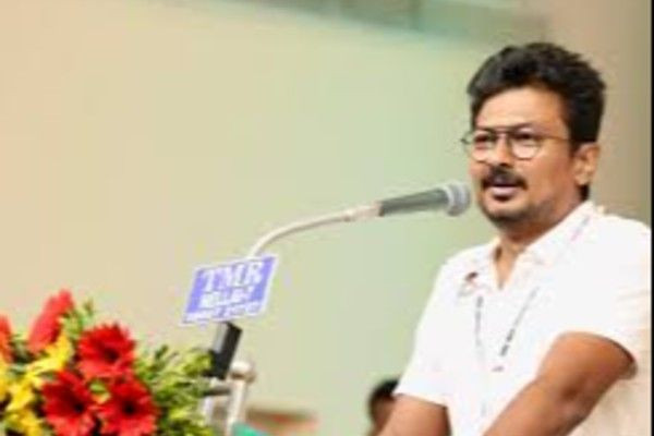 உண்மையான எதிரி யார் எனத் தெரியவில்லை: உதயநிதி