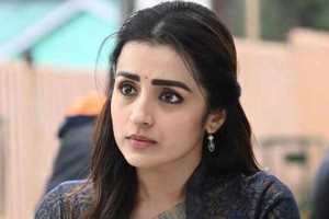 ரசிகர்களுக்கு த்ரிஷா கொடுத்த சர்ப்ரைஸ்!