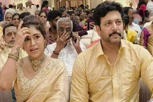 ரசிகர்களிடன் மன்னிப்பு கேட்ட ரவி மோகன்!