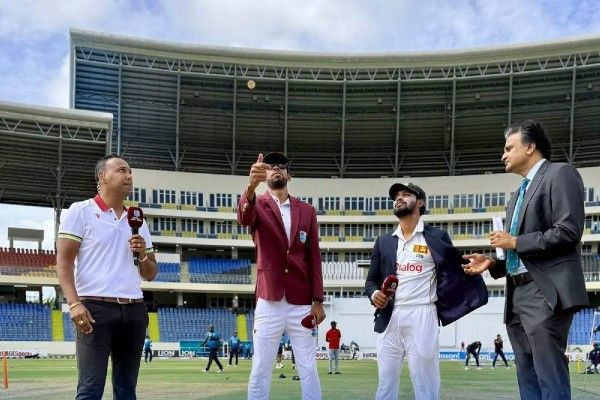லஹிரு உதாரா அதிரடி சதம் - முதல் இலங்கை வீரராக படைத்துள்ள சாதனை