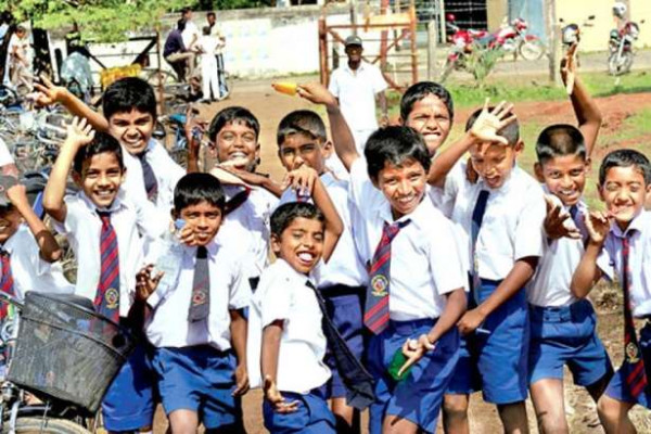 கலவன் பாடசாலைகளில் கல்விச் சமூகமயமாக்கல்