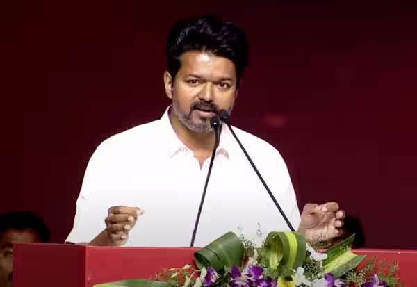 இது தானா சேர்ந்த கூட்டம்: திருச்சி பிரசாரத்தில் விஜய் பெருமிதம்