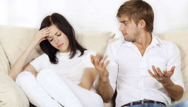 கணவன் மனைவி உறவில் விரிசல் ஏற்படாமல் தடுப்பது எப்படி?
