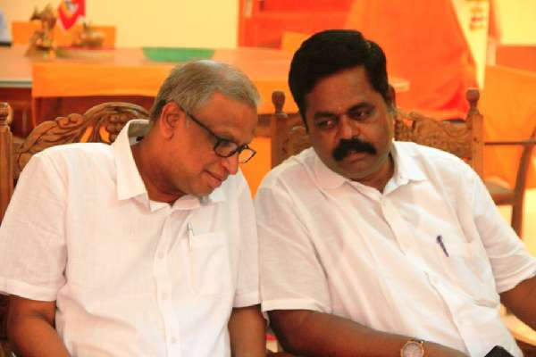 சிறீதரன் உள்ளிட்ட 35 பேருக்கு கடிதம் அனுப்பிய தமிழரசுக் கட்சி!