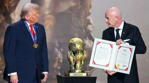 டொனால்ட் டிரம்பிற்கு FIFA சமாதான விருது